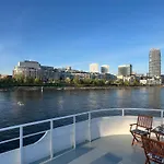 Apartment Elite River View