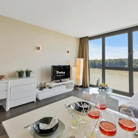 Elite River View *