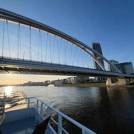 Апартаменты Elite River View