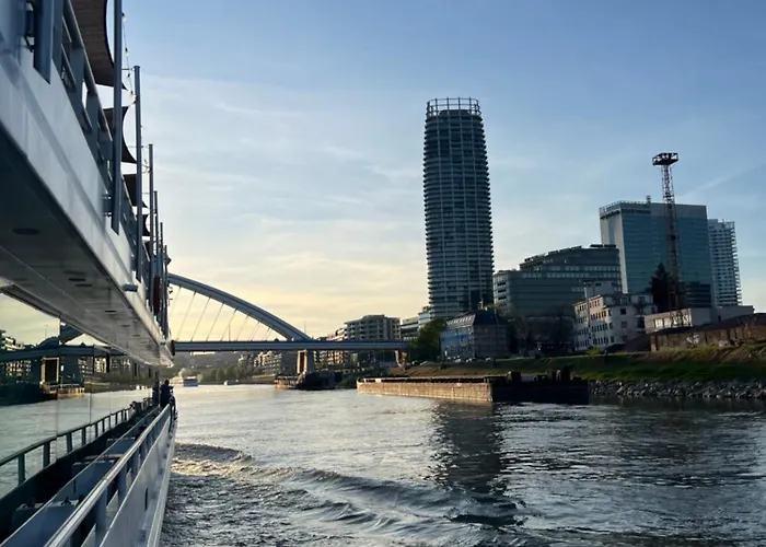 Elite River View Apartmán